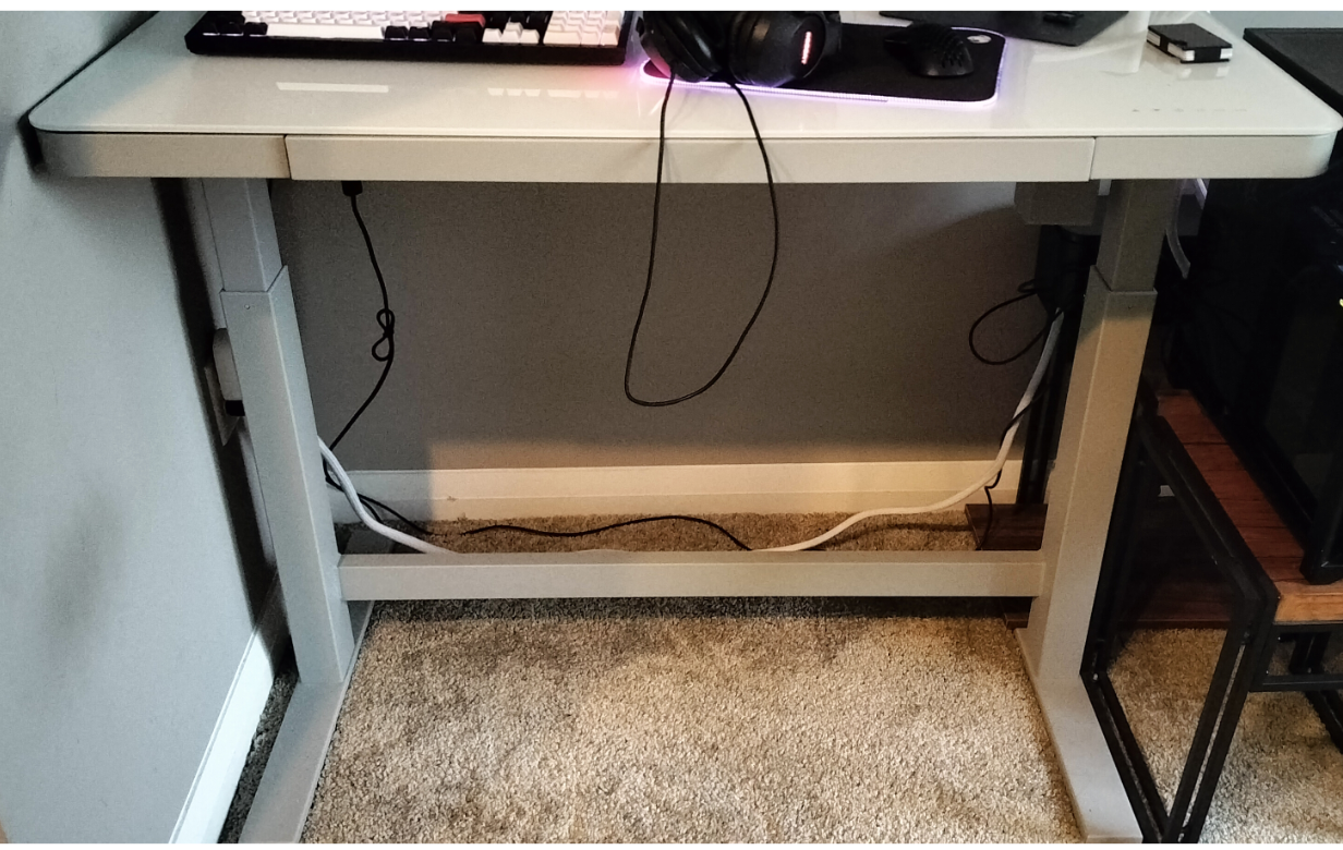 White Electric Height-Adjustable Standing Desk